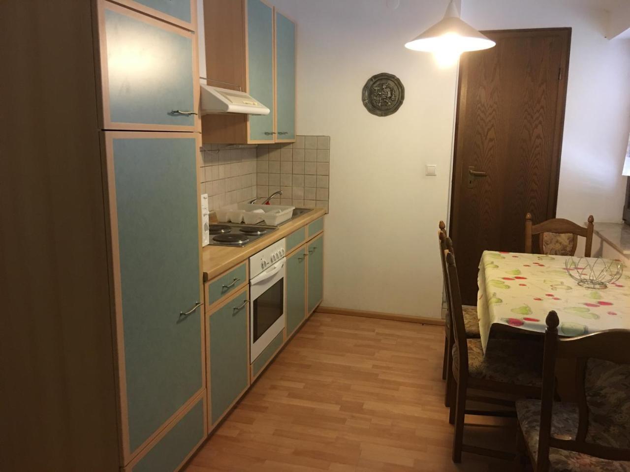 Ara-Aradi Apartment Baska  Bagian luar foto