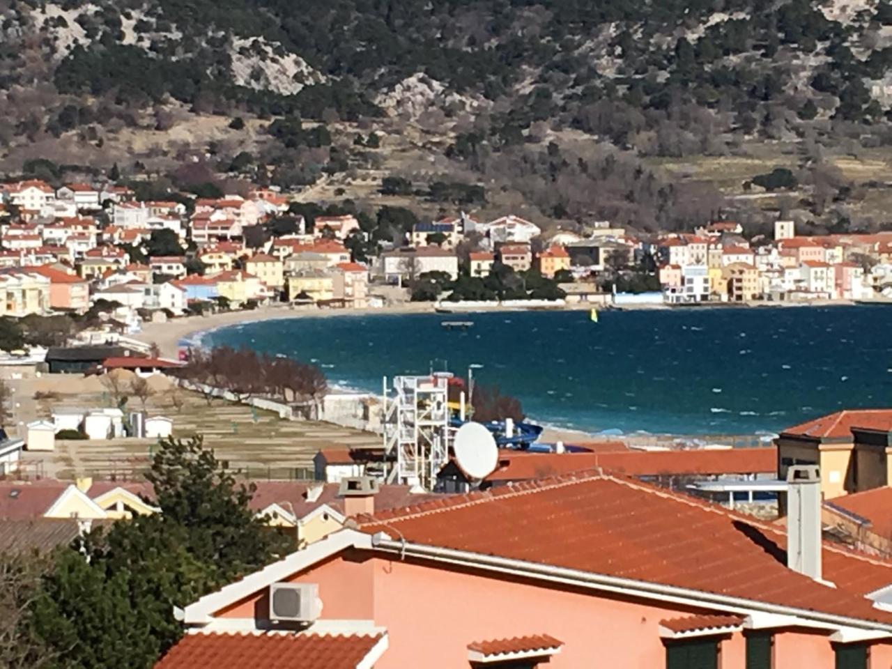 Ara-Aradi Apartment Baska  Bagian luar foto