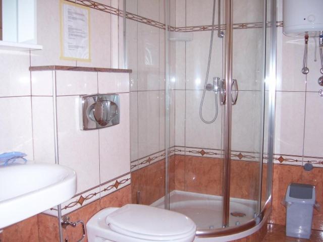 Ara-Aradi Apartment Baska  Bagian luar foto